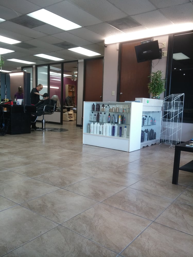 Christine's Salon Interior